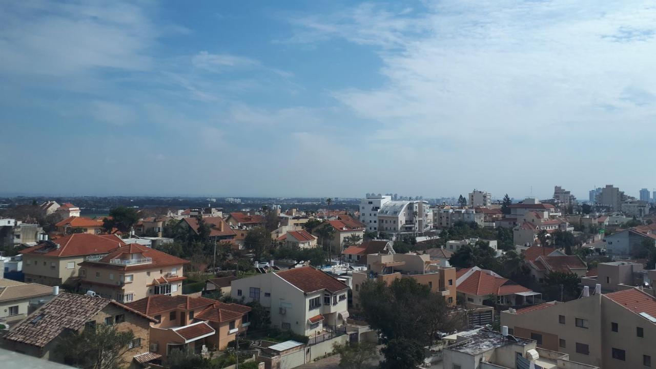 Apartamento סטודיו חדש ויפה עם נוף לים Netanya Exterior foto