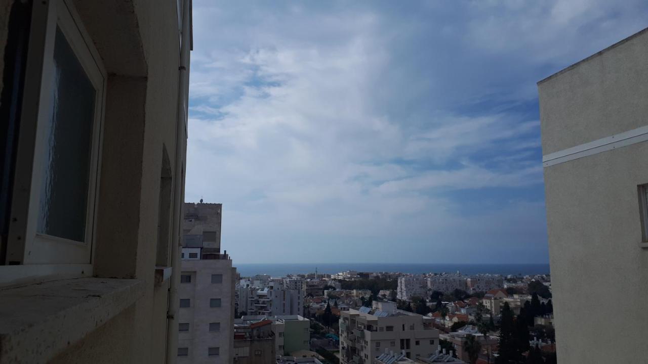Apartamento סטודיו חדש ויפה עם נוף לים Netanya Exterior foto